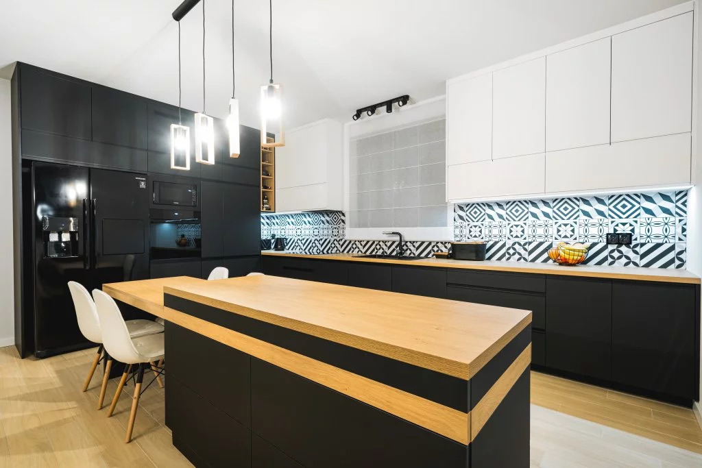 Dwukolorowe meble kuchenne