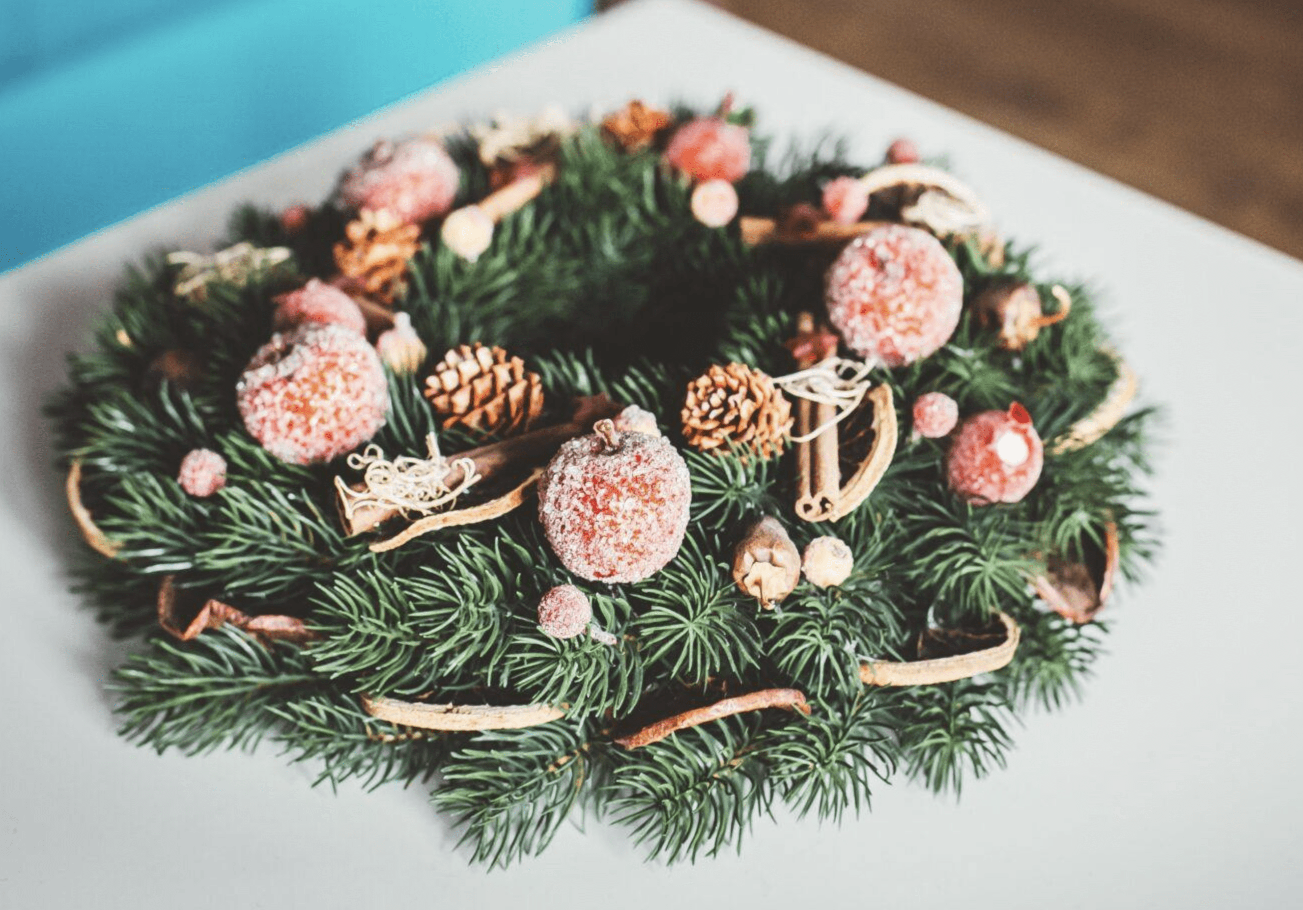 Stroiki z gałązek świerku